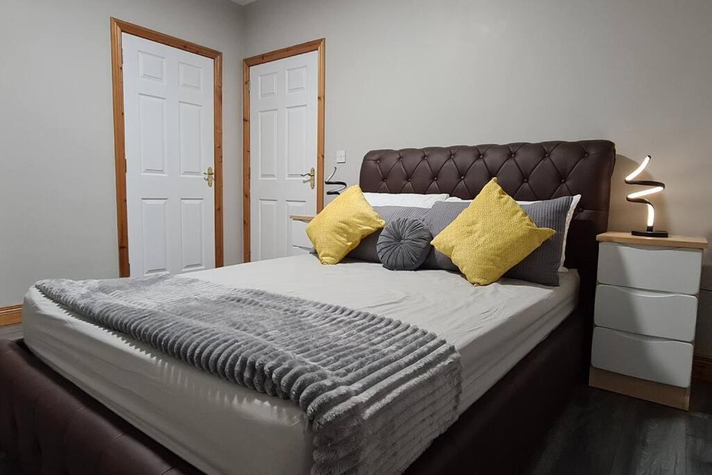 Millhouse Cottage A Luxury 3 Bed Bungalow Antrim Εξωτερικό φωτογραφία